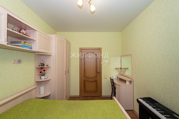 
   Продам 3-комнатную, 55 м², Первомайская ул, 204а

. Фото 3.