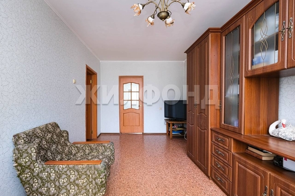 
   Продам 3-комнатную, 59.9 м², Новосибирская ул, 7

. Фото 11.