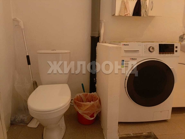 
   Продам 3-комнатную, 83.1 м², Военный городок ул, 103

. Фото 14.