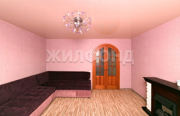 
   Продам 4-комнатную, 78.3 м², Тульская ул, 150

. Фото 2.