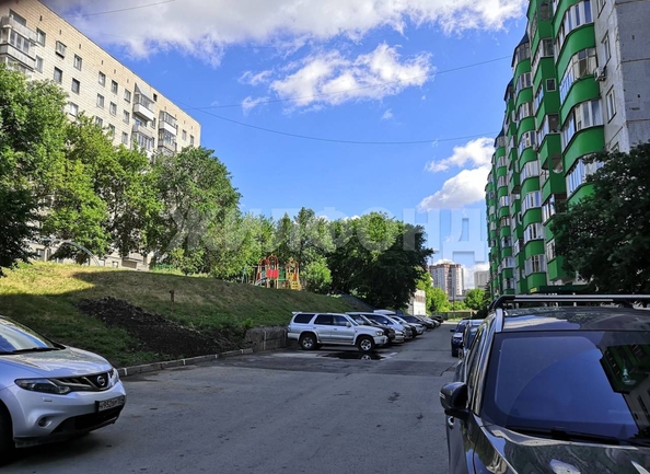 
  Продается 4-комн. квартира, 78.3 м², Тульская ул, д. 150
. Фото 8.