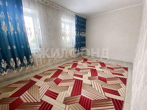 
   Продам дом, 127.8 м², Новосибирск

. Фото 4.