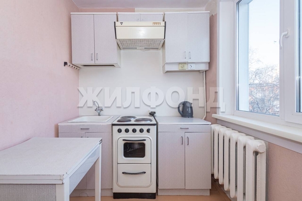 
   Продам 2-комнатную, 44.2 м², Микрорайон ул, 32

. Фото 6.