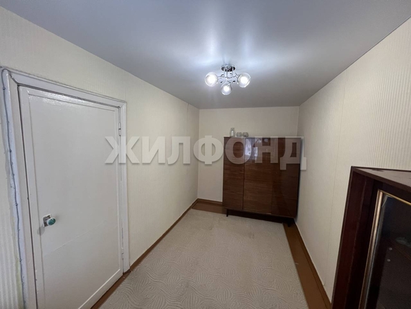 
   Продам 2-комнатную, 42.8 м², ЖКО Аэропорта ул, 9

. Фото 3.