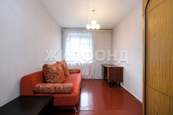 
   Продам 2-комнатную, 45.2 м², Ватутина ул, 11

. Фото 6.