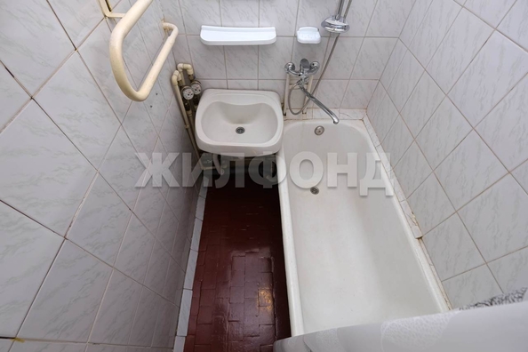 
   Продам 2-комнатную, 45.2 м², Ватутина ул, 11

. Фото 17.