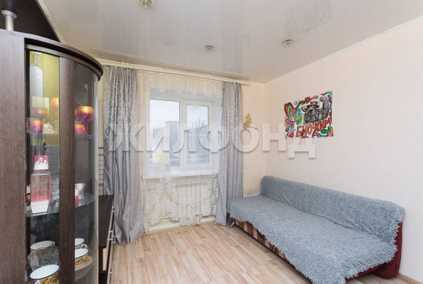 
   Продам комнату, 12.8 м², Катодная ул, 16

. Фото 3.