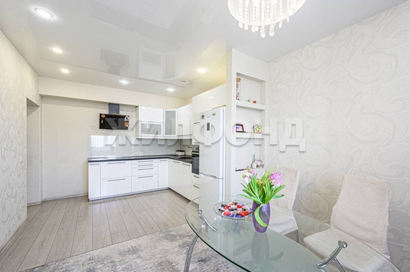 
   Продам 3-комнатную, 78.8 м², Николая Островского ул, 120

. Фото 2.
