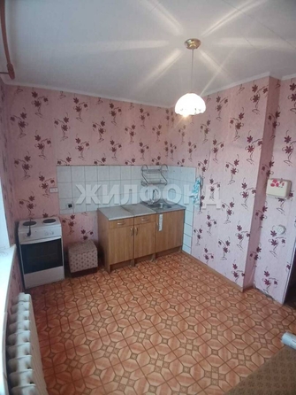 
   Продам 1-комнатную, 38 м², 2-й (4 мкр.) кв-л, 202

. Фото 4.