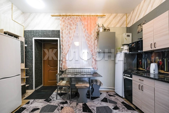 
   Продам 2-комнатную, 38.7 м², Декабристов ул, 156

. Фото 3.