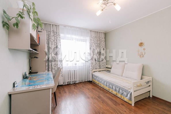 
   Продам 2-комнатную, 53.1 м², 2-й (4 мкр.) кв-л, 202

. Фото 6.