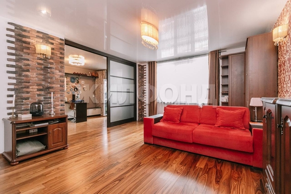 
   Продам 2-комнатную, 71.8 м², , 3

. Фото 1.