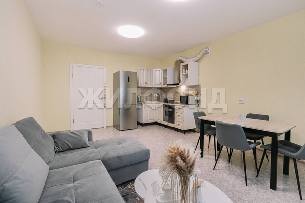 
  Продается 3-комн. квартира, 82.5 м², 2-й (4 мкр.) кв-л, д. 230
. Фото 3.