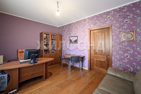 
   Продам 3-комнатную, 116.5 м², Кирова ул, 46

. Фото 9.