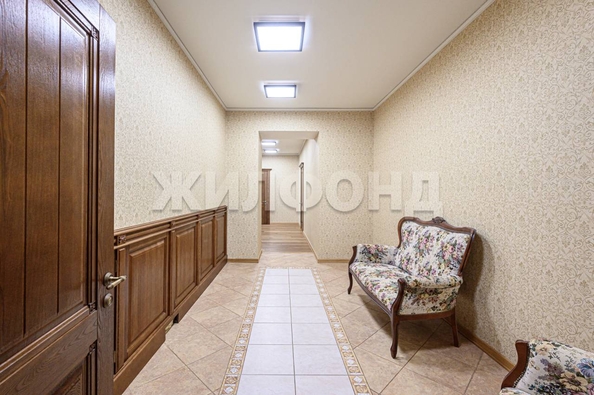 
   Продам 3-комнатную, 116.5 м², Кирова ул, 46

. Фото 15.