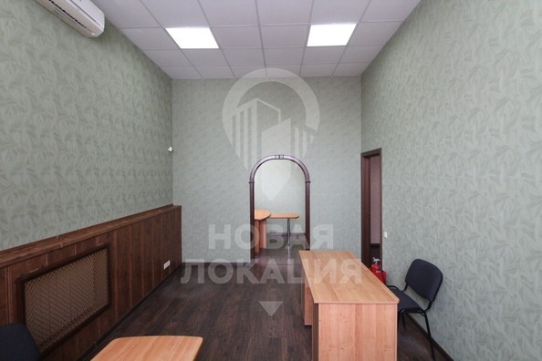 
   Продам офис, 109 м², Комарова пр-кт, 11к1

. Фото 1.