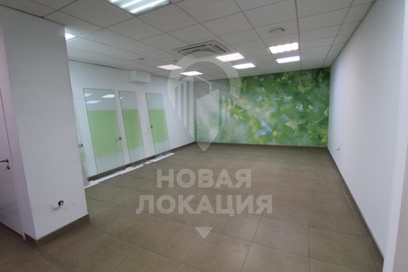
   Сдам торговое помещение, 30 м², Бархатовой ул, 2

. Фото 14.