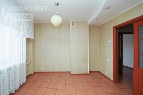 
   Продам 3-комнатную, 83 м², Крупской ул, 27к2

. Фото 12.