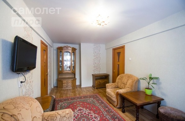 
   Продам 4-комнатную, 58 м², Сергея Тюленина ул, 11

. Фото 10.