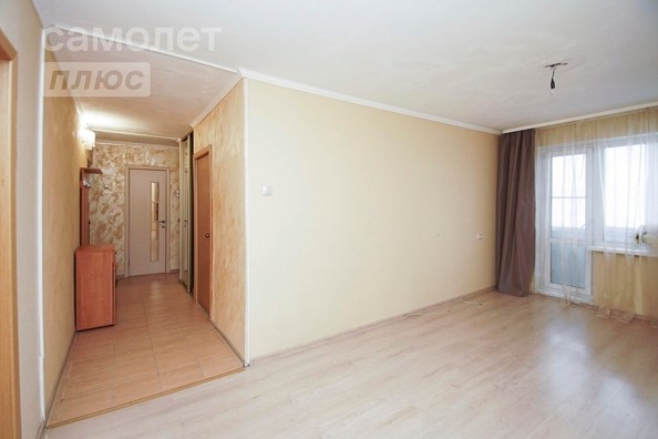 
   Продам 3-комнатную, 62 м², Лермонтова ул, 128

. Фото 5.