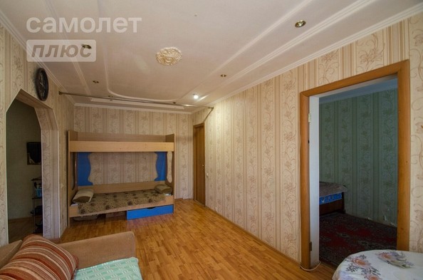 
   Продам 2-комнатную, 42 м², Масленникова ул, 239

. Фото 3.