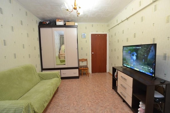 
   Продам 2-комнатную, 48.9 м², Маргелова ул, 244

. Фото 3.