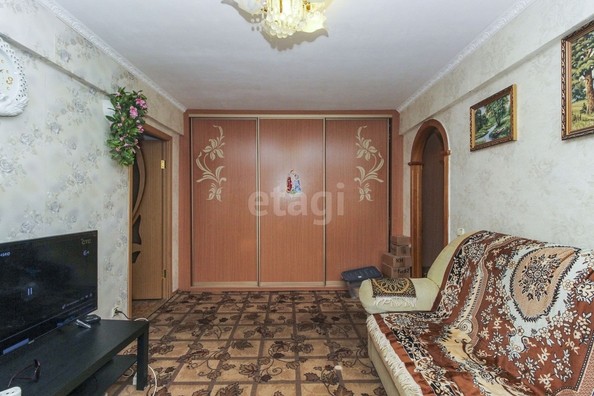 
   Продам 3-комнатную, 59 м², 50 лет Профсоюзов ул, 95

. Фото 14.