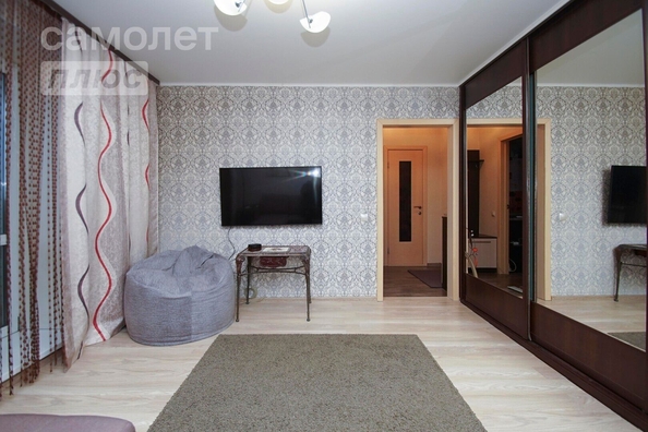 
   Продам 1-комнатную, 30.9 м², Школьный б-р, 7

. Фото 16.
