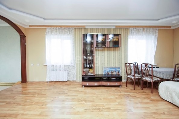 
   Продам дом, 209.2 м², Омск

. Фото 4.