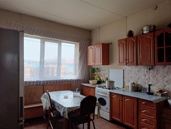 
   Продам дом, 343.5 м², Омск

. Фото 1.