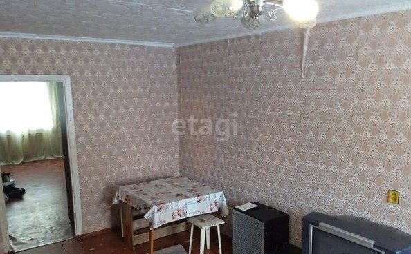 
   Продам 3-комнатную, 58.9 м², Лукашевича ул, 1А

. Фото 1.