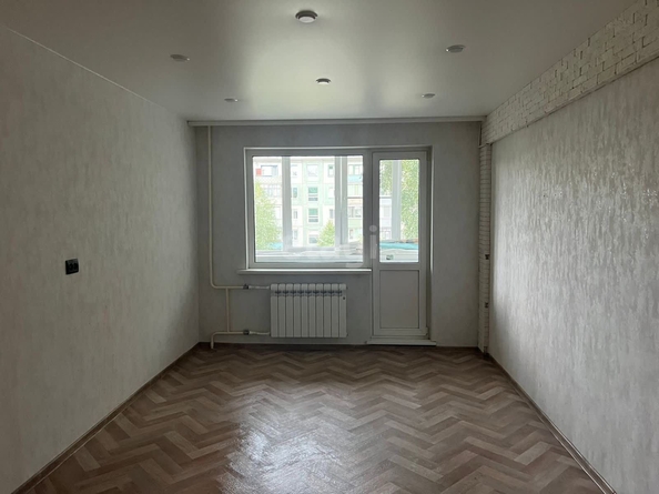 
   Продам 3-комнатную, 64.3 м², Лисицкого ул, 5

. Фото 3.