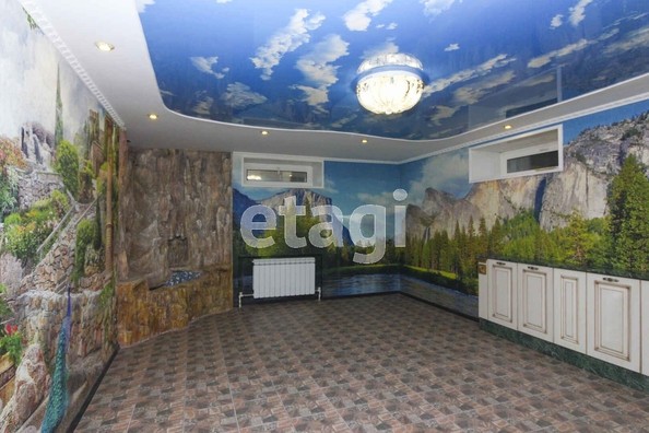 
   Продам дом, 800 м², Омск

. Фото 9.