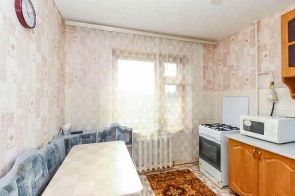 
   Продам 2-комнатную, 51.9 м², Комарова пр-кт, 1

. Фото 2.