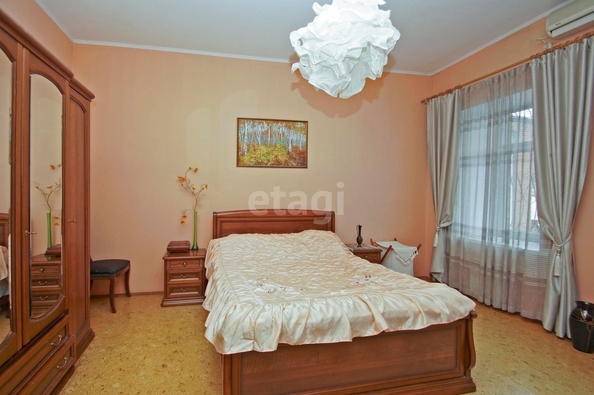 
   Продам дом, 183.8 м², Омск

. Фото 2.