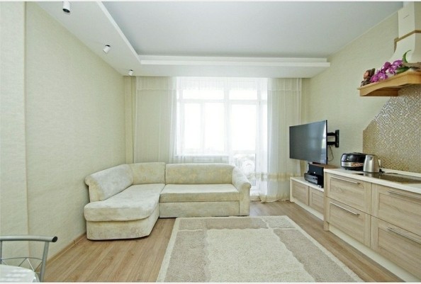 
   Продам 3-комнатную, 67.4 м², Маршала Жукова ул, 107

. Фото 5.