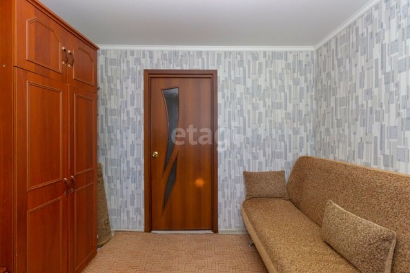 
   Продам 3-комнатную, 51 м², Изюмовская ул, 8

. Фото 9.