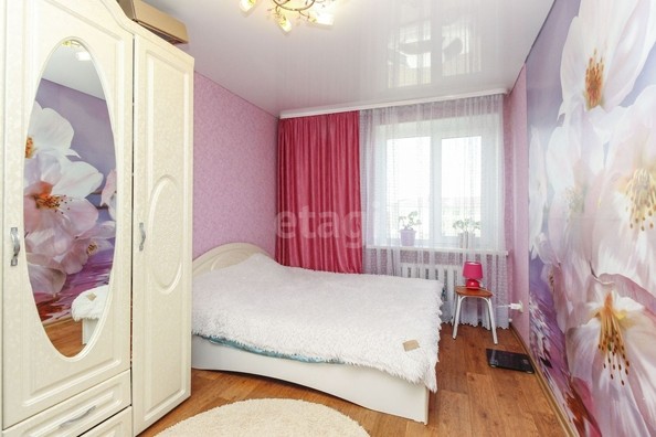 
   Продам 3-комнатную, 63 м², Изюмовская ул, 8

. Фото 2.