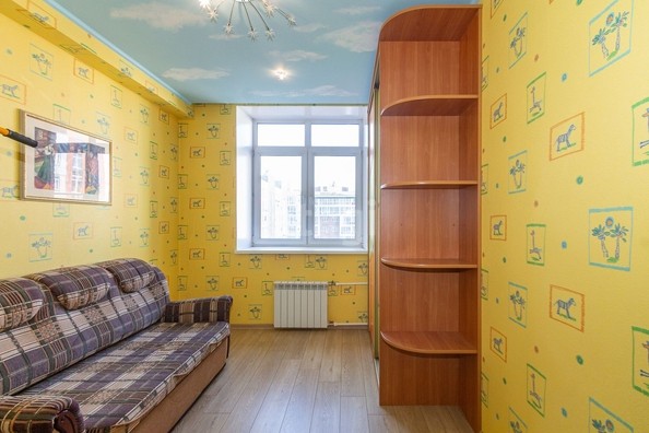 
   Продам 3-комнатную, 76.6 м², Маршала Жукова ул, 107

. Фото 11.