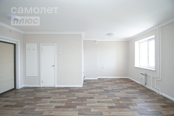 
   Продам 1-комнатную, 33.2 м², Осоавиахимовская ул, 185к3

. Фото 2.