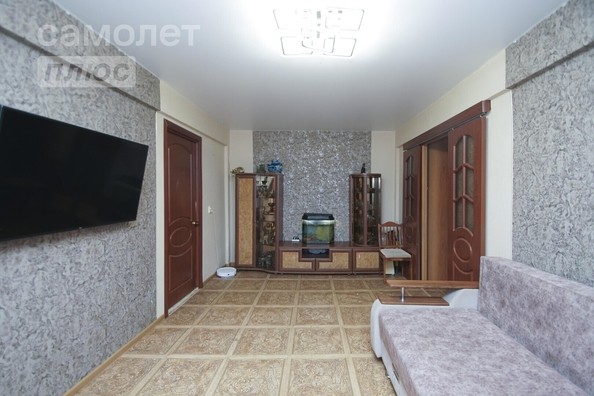 
   Продам 4-комнатную, 60 м², Ермолаева ул, 10

. Фото 4.