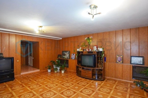 
   Продам дом, 650 м², Омск

. Фото 17.