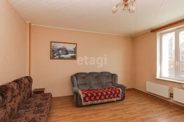 
   Продам 2-комнатную, 65.6 м², Комарова пр-кт, 15к4

. Фото 17.