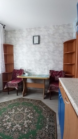 
   Продам 2-комнатную, 52.8 м², Лукашевича ул, 27

. Фото 5.