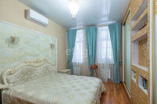 
   Продам 3-комнатную, 85.7 м², Кемеровская ул, 26

. Фото 1.
