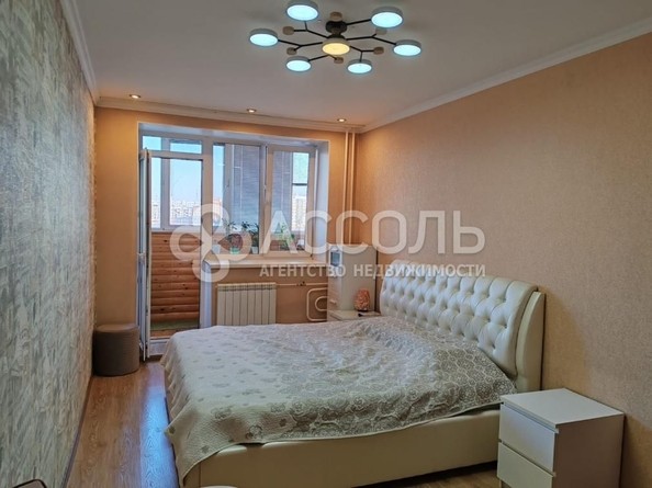 
   Продам 3-комнатную, 77 м², Сергея Тюленина ул, 14

. Фото 5.