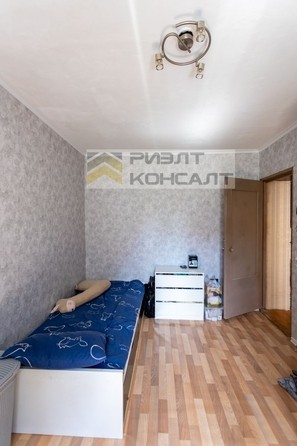 
   Продам 3-комнатную, 64.2 м², Дмитриева ул, 15/1

. Фото 3.