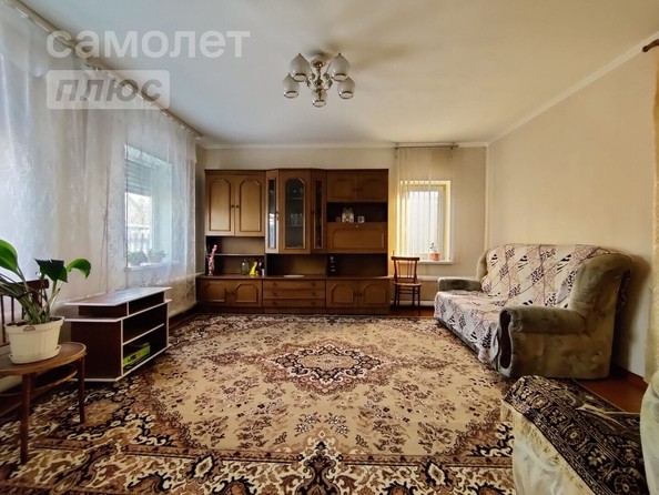 
   Продам дом, 61.4 м², Омск

. Фото 1.