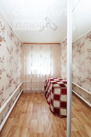 
   Продам дом, 72 м², Омск

. Фото 11.