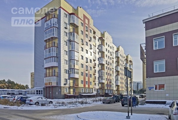 
   Продам 3-комнатную, 75.3 м², Комарова пр-кт, 11

. Фото 1.
